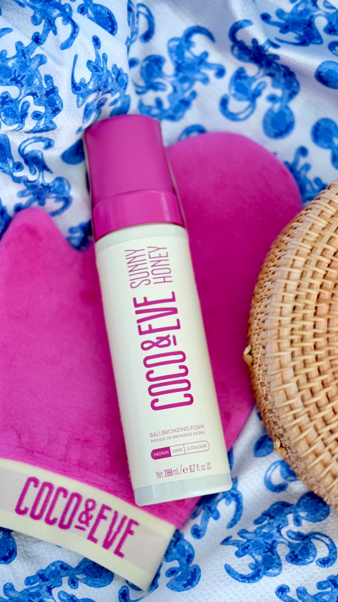 Cheat Sheet Self Tanning Lotion vs Spray Tanning Lorna Ryan