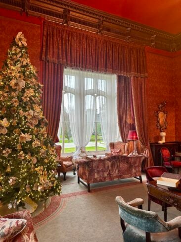 In this Dromoland Castle Review, I share all about my beautiful stay at this Irish Castle hotel, Dromoland Castle prices, Dromoland Castle rooms, Dromoland Castle spa and Dromoland Castle food. I’ve included lots of Dromoland Castle photos so you can get a real feel for the castle before booking.