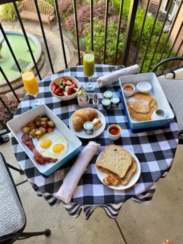 Fairmont Sonoma Mission Inn & Spa hotel stay in the heart of Sonoma Valley featuring fine dining at Santé, spa pools, fireplaces, and a perfect wine country escape